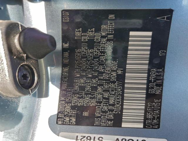 Toyota Sienna Ce Image 10