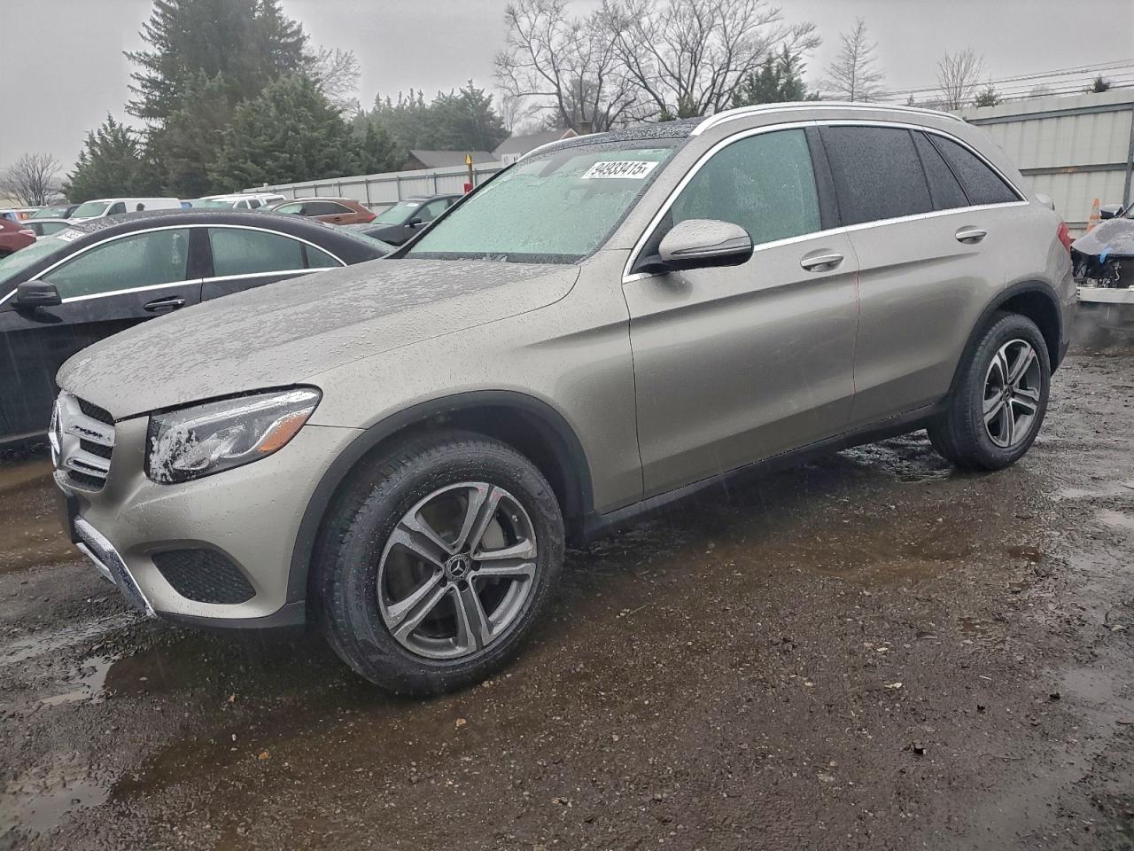 Mercedes-Benz GLC 300 4matic Image 1