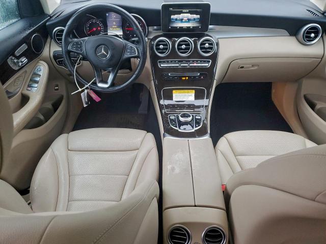 Mercedes-Benz GLC 300 4matic Image 11
