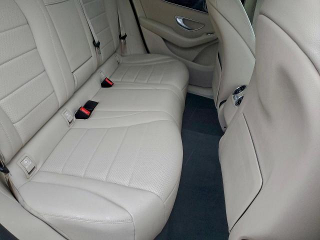 Mercedes-Benz GLC 300 4matic Image 12