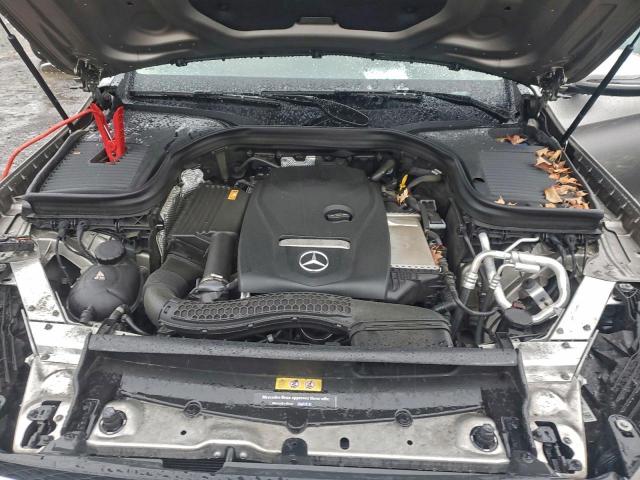 Mercedes-Benz GLC 300 4matic Image 10