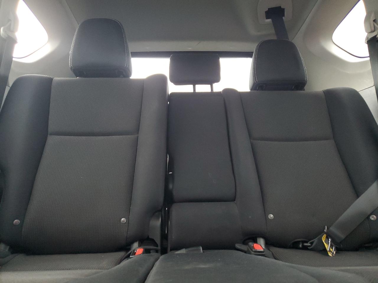 Toyota RAV4 Xle Image 8