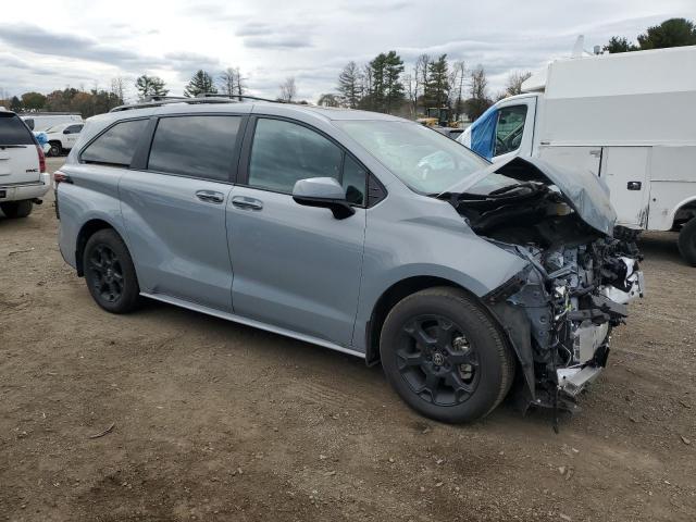 Toyota Sienna Xse Image 5