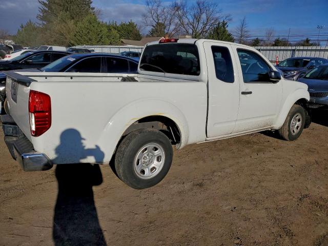 Nissan Frontier S Image 3