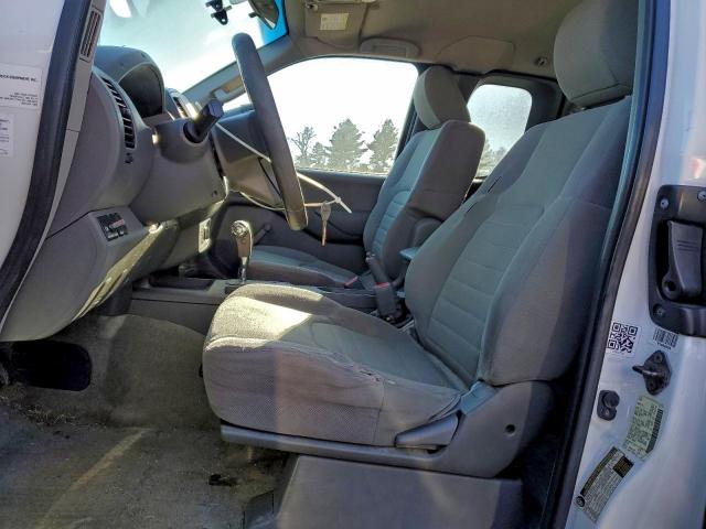 Nissan Frontier S Image 4