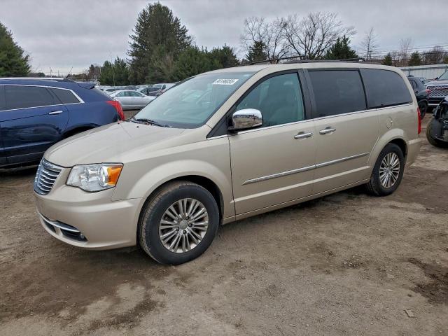  Salvage Chrysler Minivan