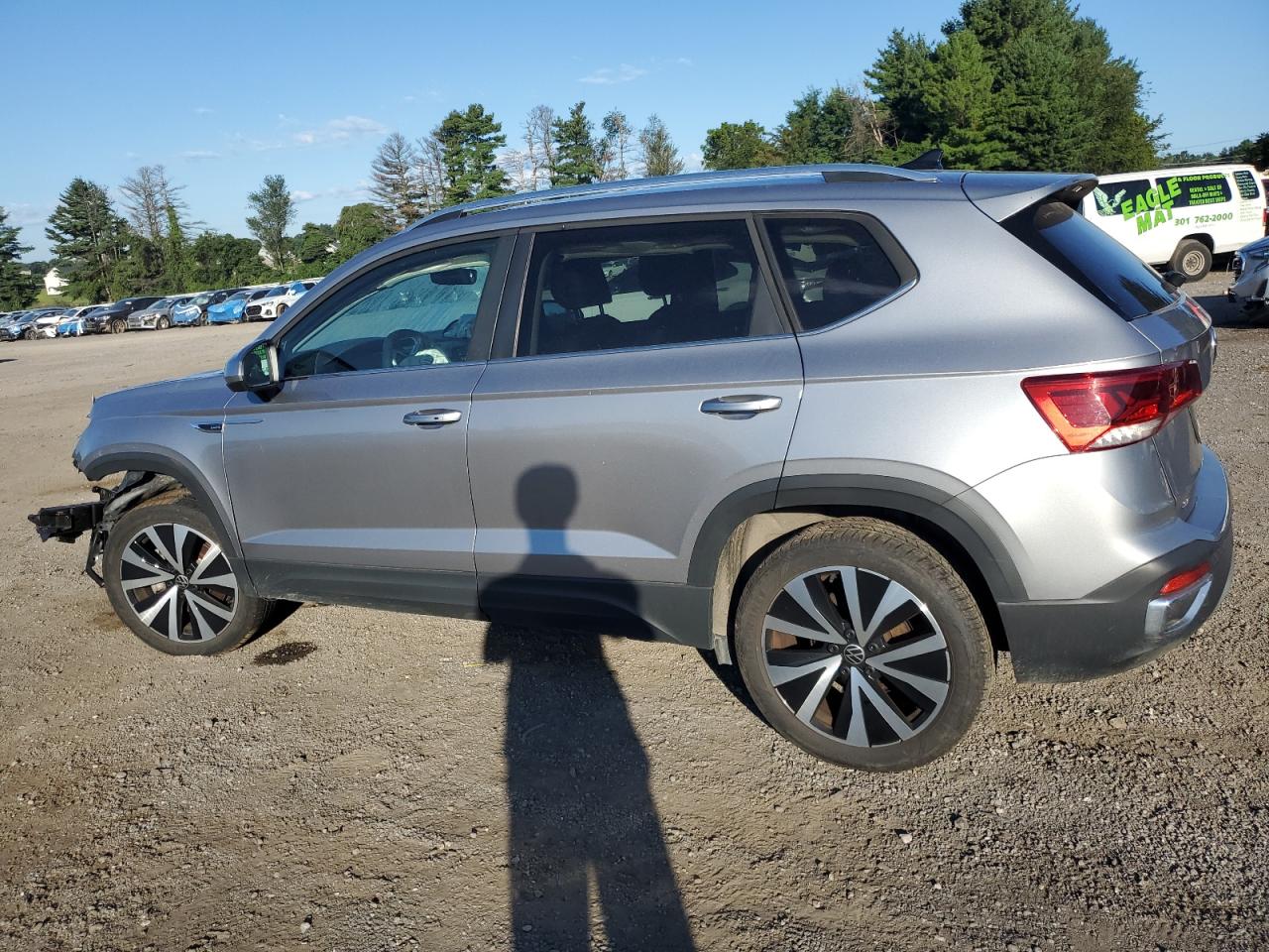 Volkswagen Taos Se Image 3