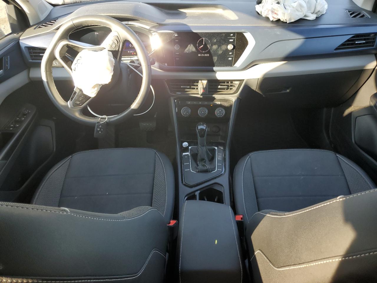 Volkswagen Taos Se Image 8