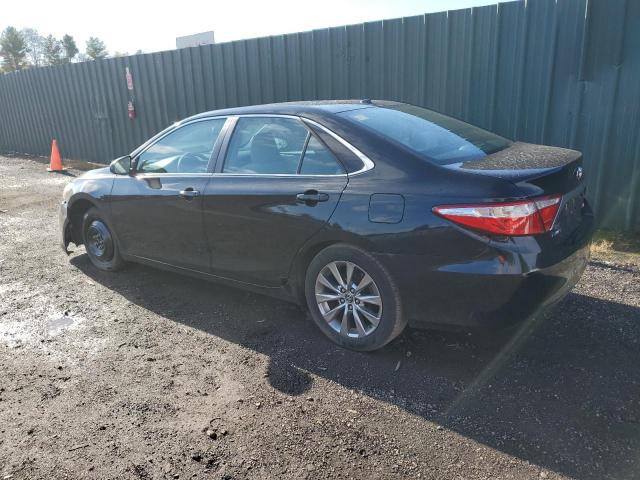 Toyota Camry Le Image 4