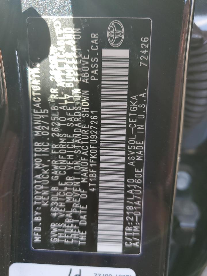 Toyota Camry Le Image 6