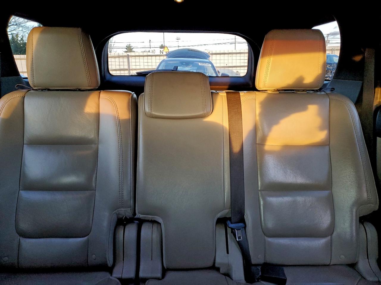 Ford Explorer Xlt Image 5