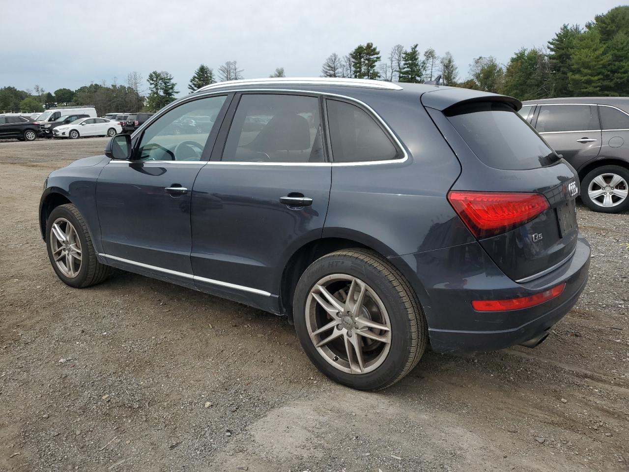 Audi Q5 Premium Image 3