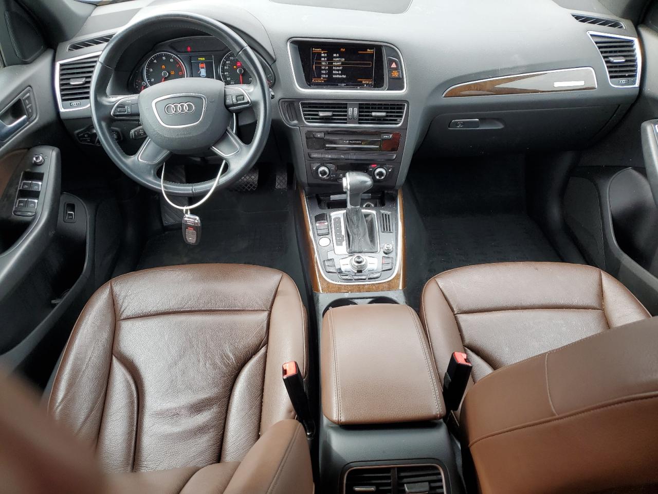 Audi Q5 Premium Image 8
