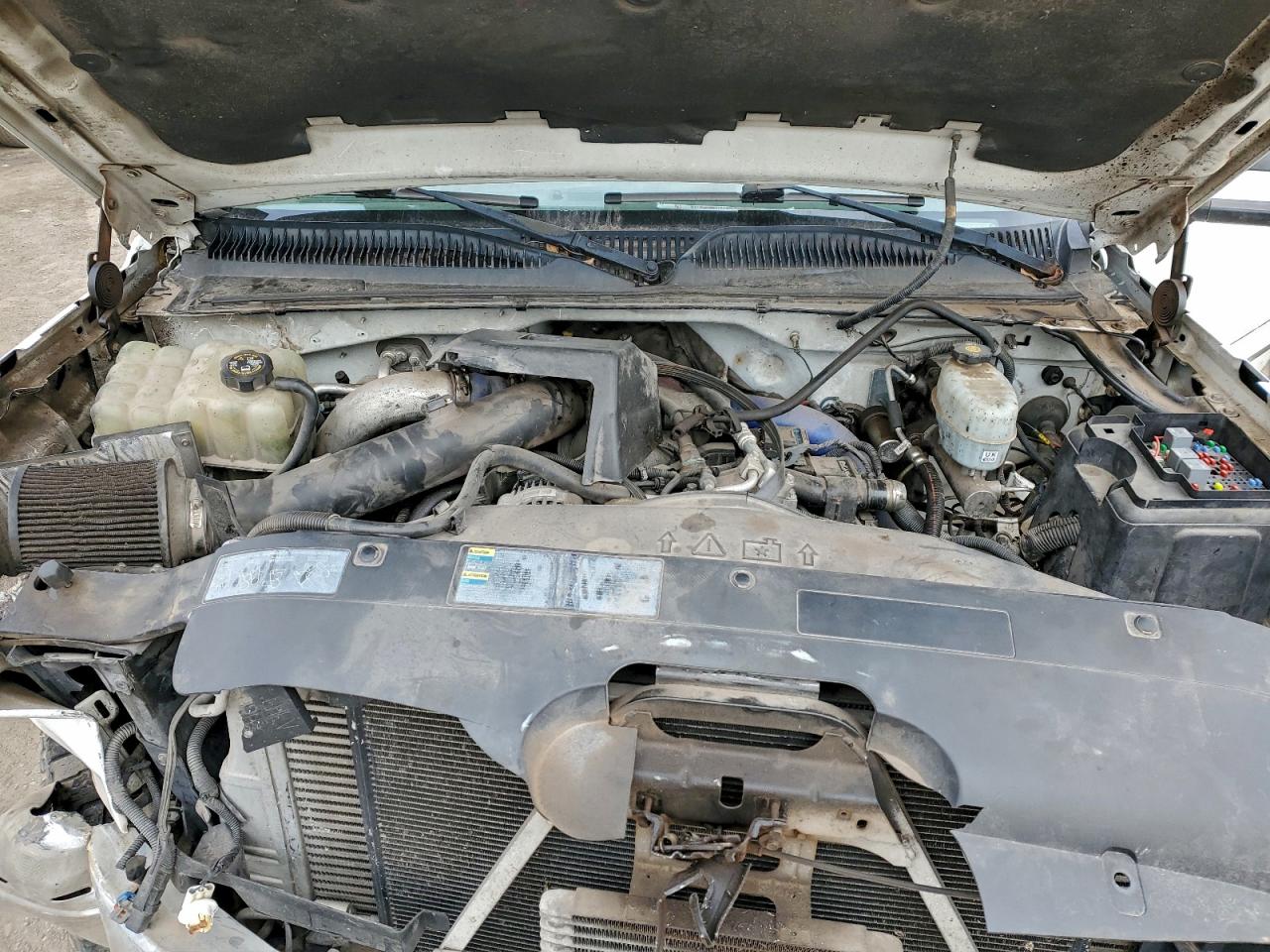 Chevrolet Silverado K2500 Heavy Duty Image 11