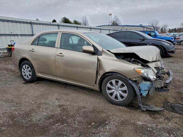 Toyota Corolla Base Image 12