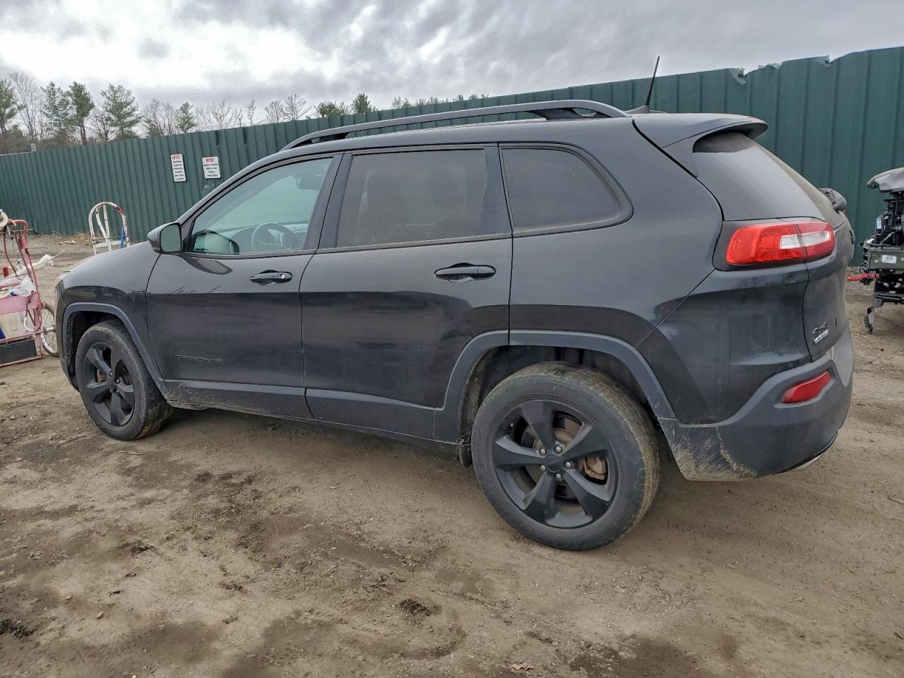 Jeep Grand Cherokee Limited Image 4