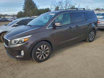  Salvage Kia Sedona