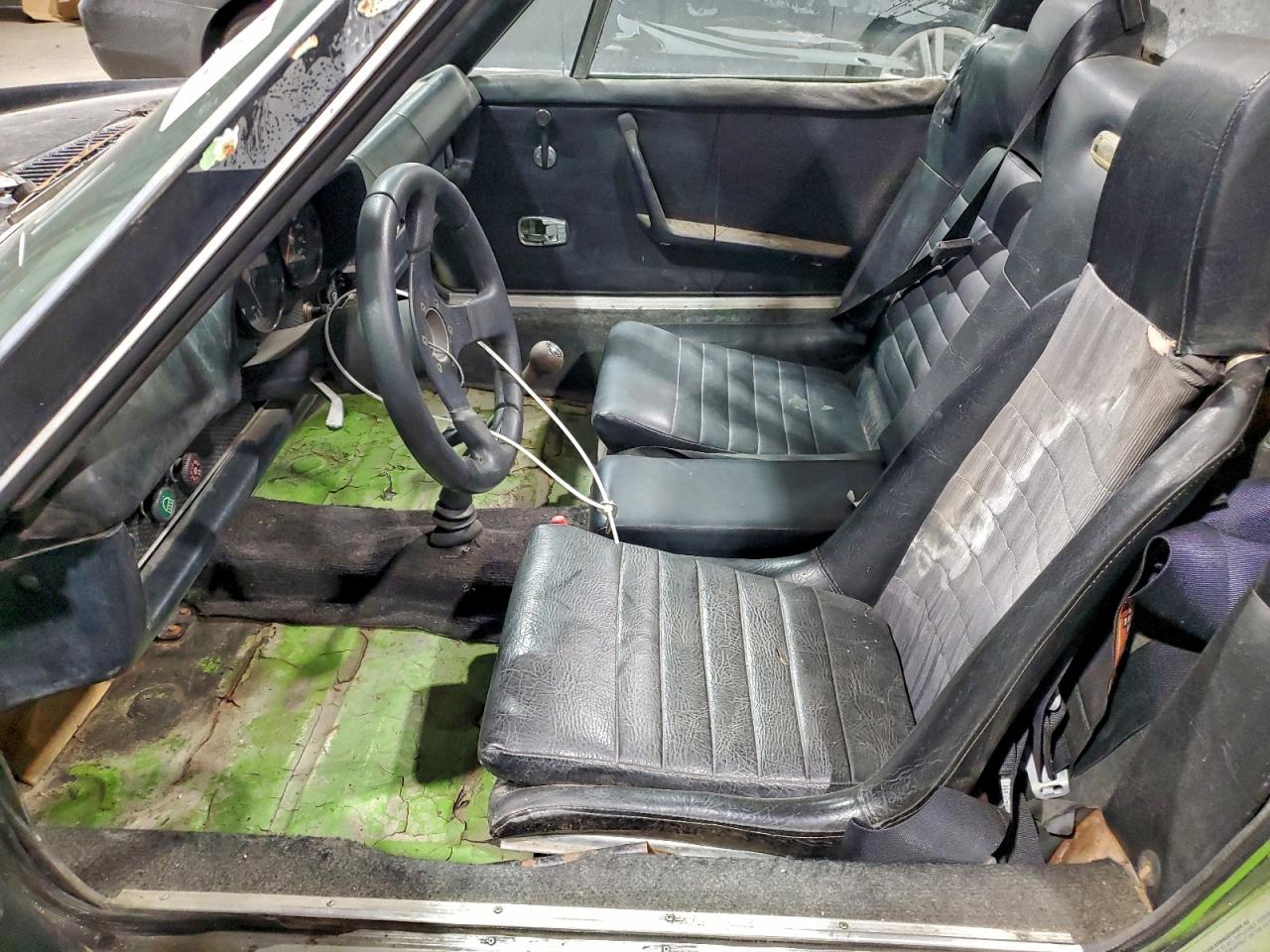 Porsche 914 Image 10