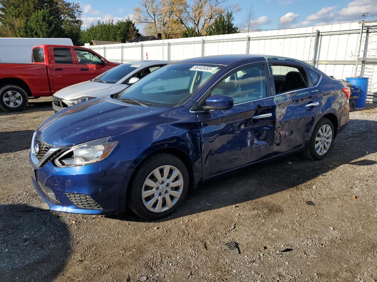 Nissan Sentra S Image 1