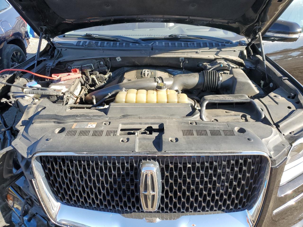 Lincoln Navigator L Reserve Image 11