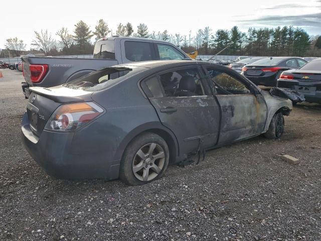 Nissan Altima 2.5 Image 3