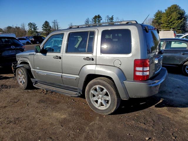 Jeep Liberty Sport Image 3