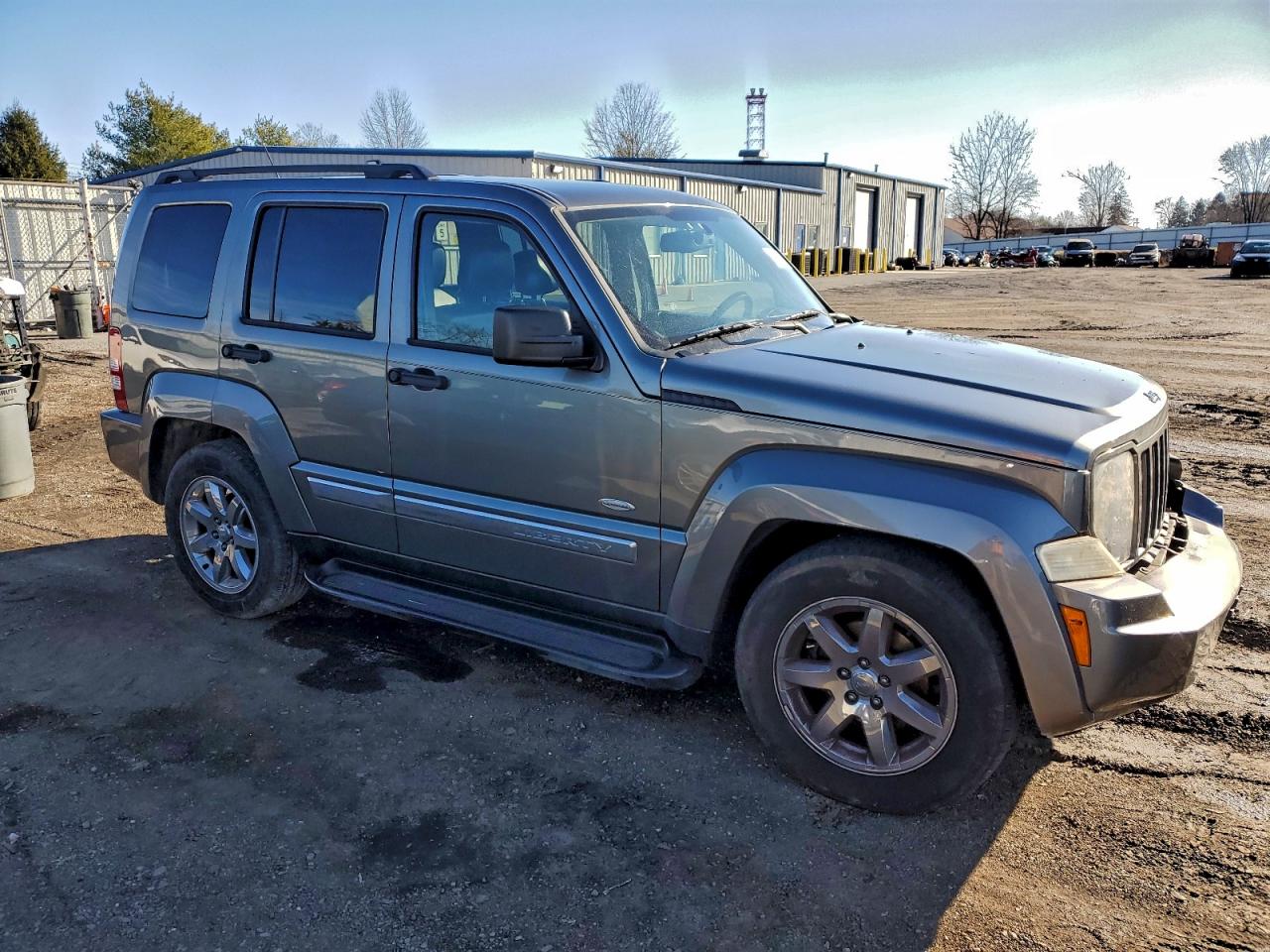 Jeep Liberty Sport Image 2