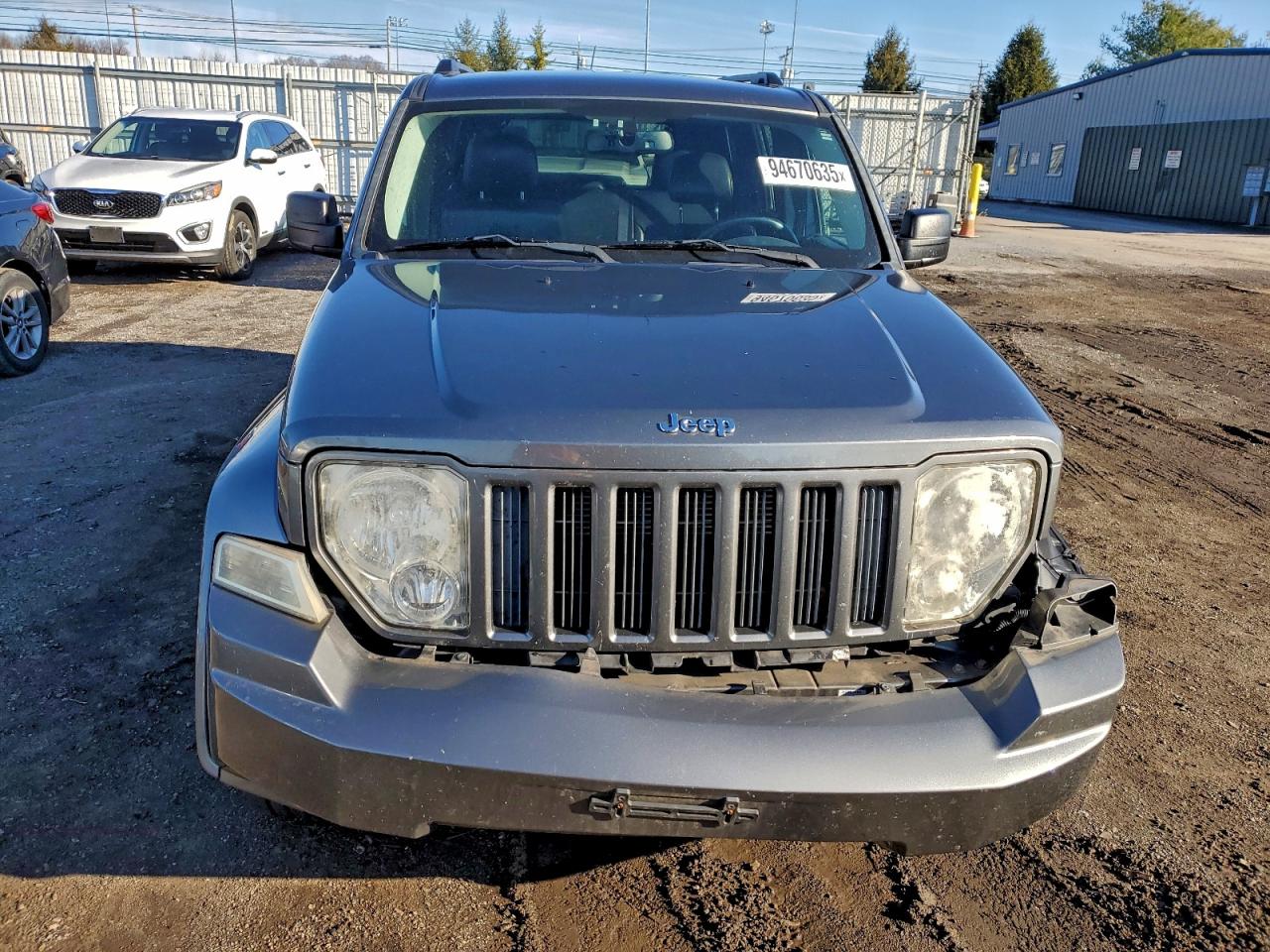 Jeep Liberty Sport Image 8