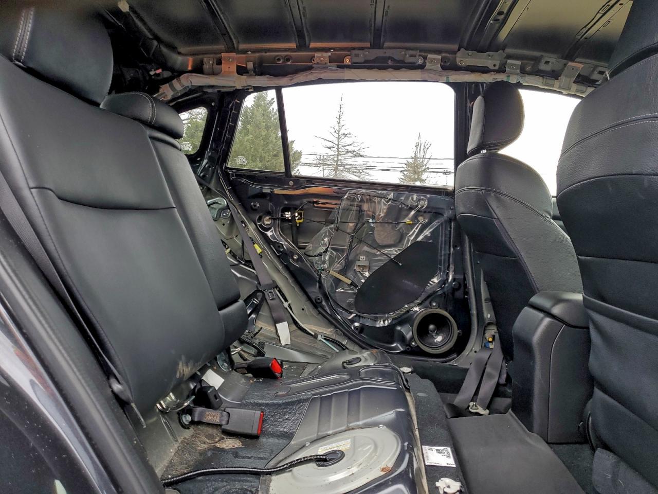 Subaru Xv 2.0 Limited Image 3