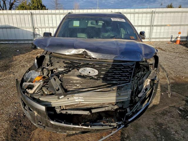 Ford Explorer Sport Image 7