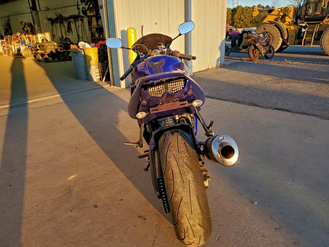 Yamaha Yzf L Image 2