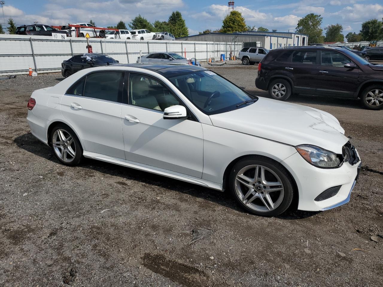 Mercedes-Benz E-Class 350 4matic Image 8
