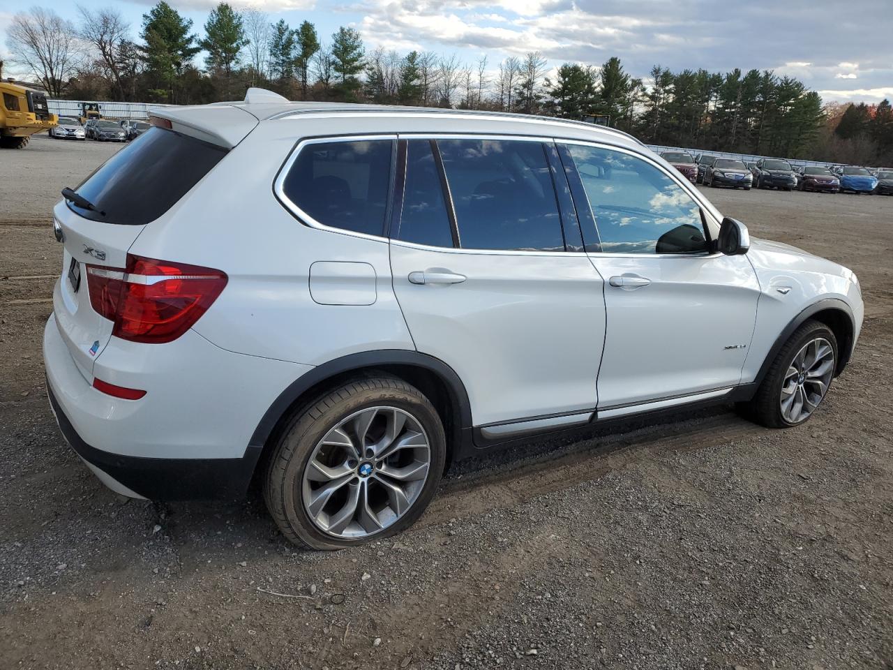 BMW X Series Xdrive28i Image 12