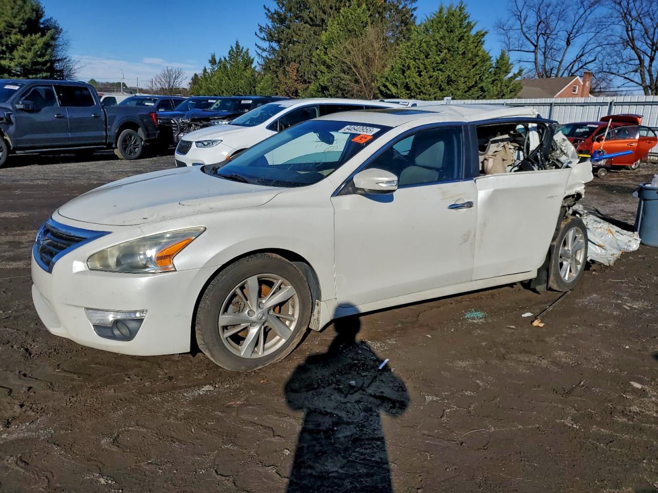 Nissan Altima 2.5 Image 1