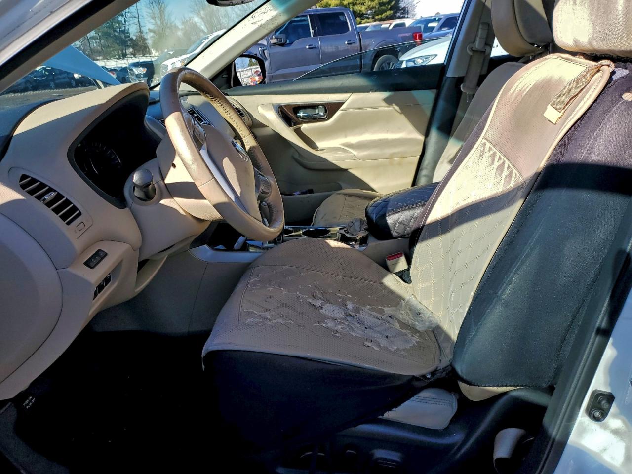 Nissan Altima 2.5 Image 12