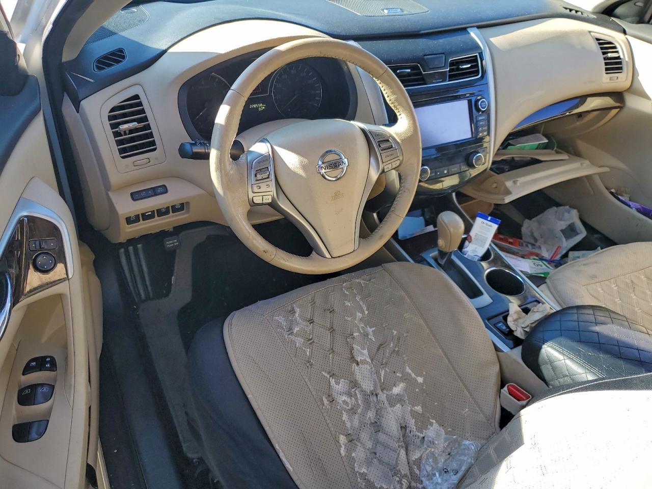 Nissan Altima 2.5 Image 11