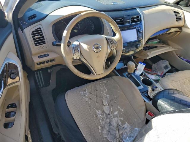 Nissan Altima 2.5 Image 11