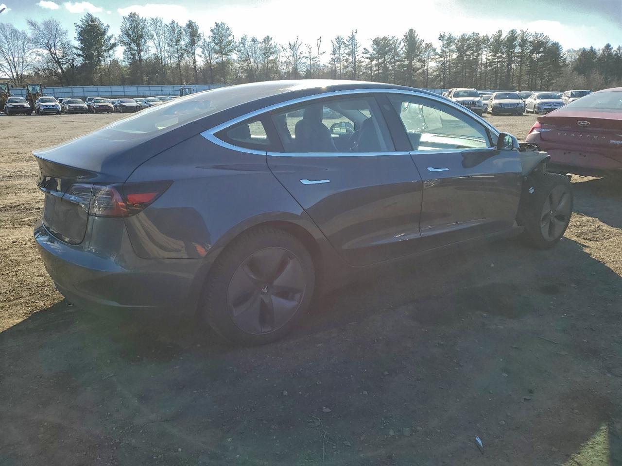 Tesla Model 3 Image 2
