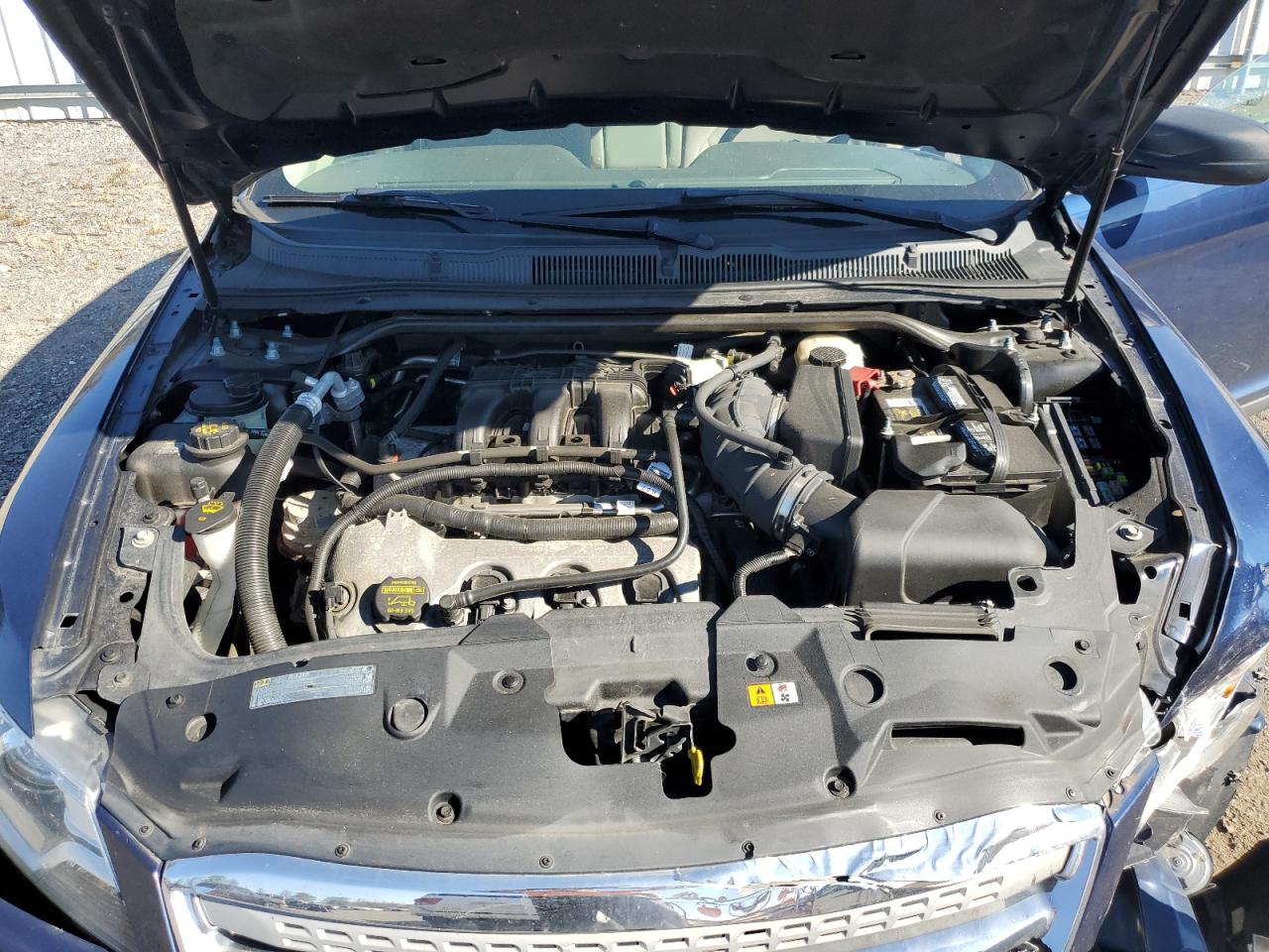 Ford Taurus Se Image 10