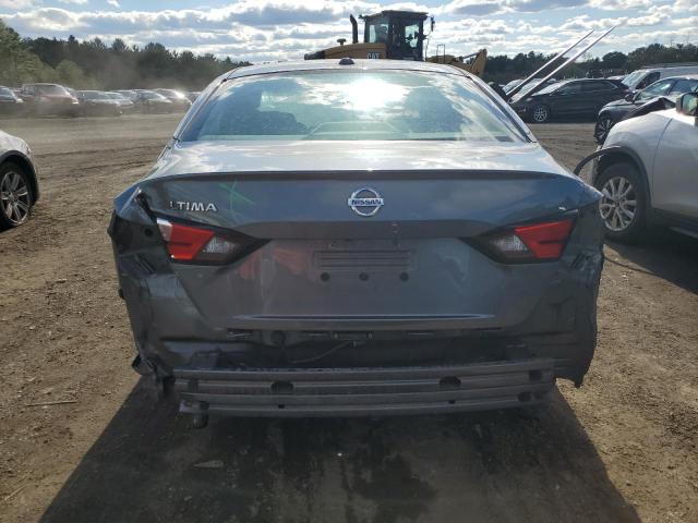 Nissan Altima S Image 7