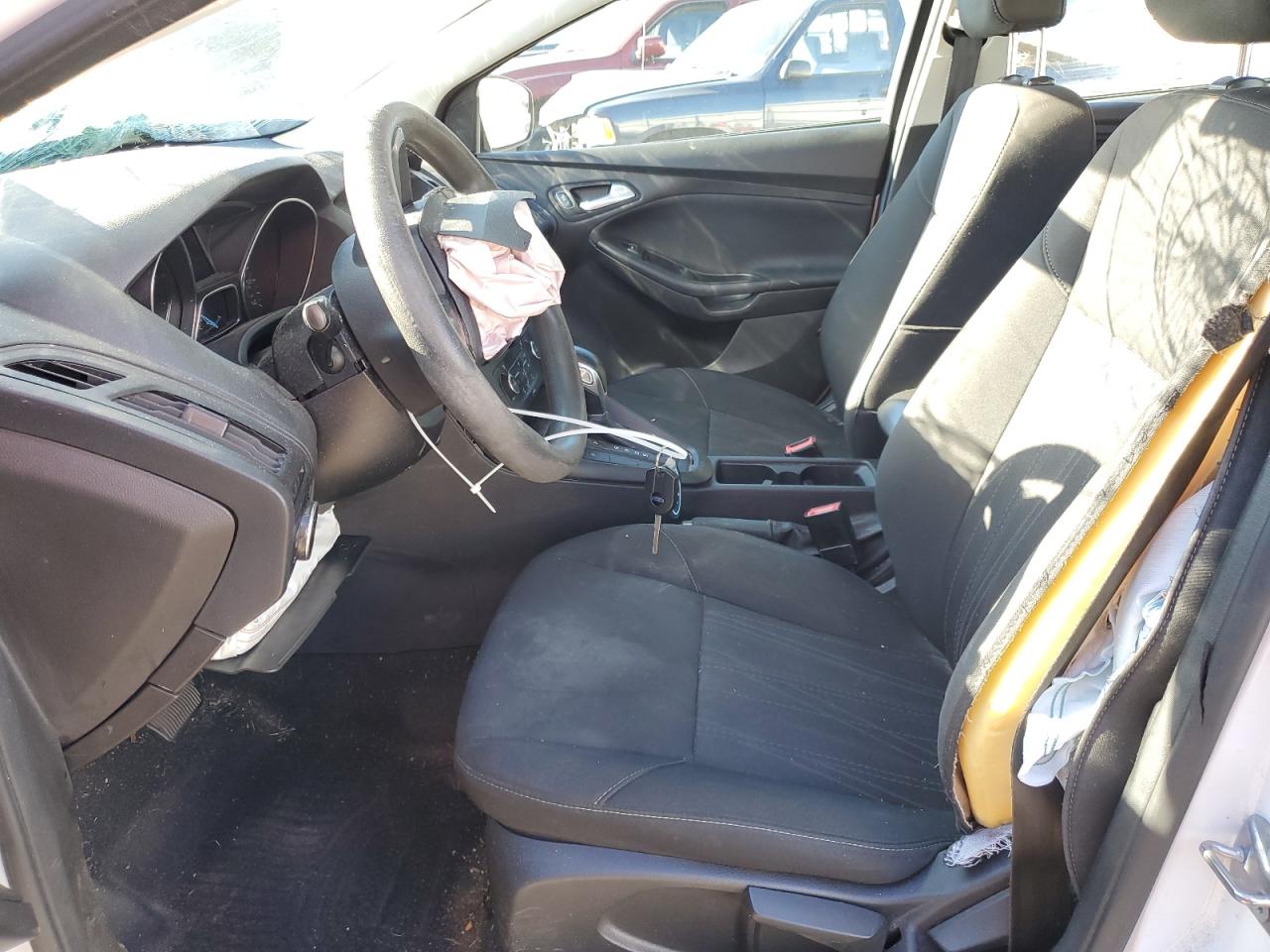 Ford Focus Se Image 4