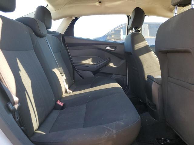 Ford Focus Se Image 11