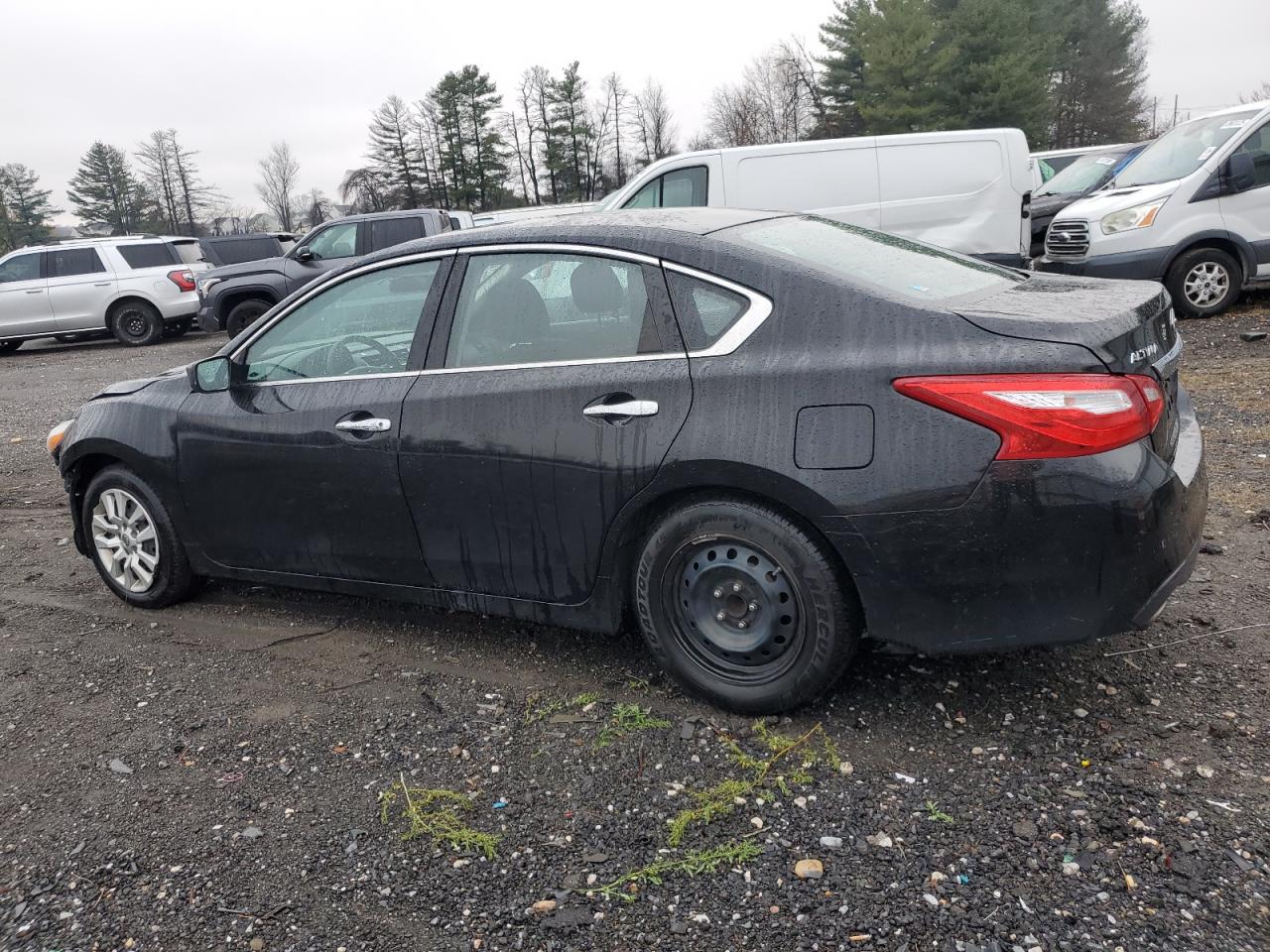 Nissan Altima 2.5 Image 2