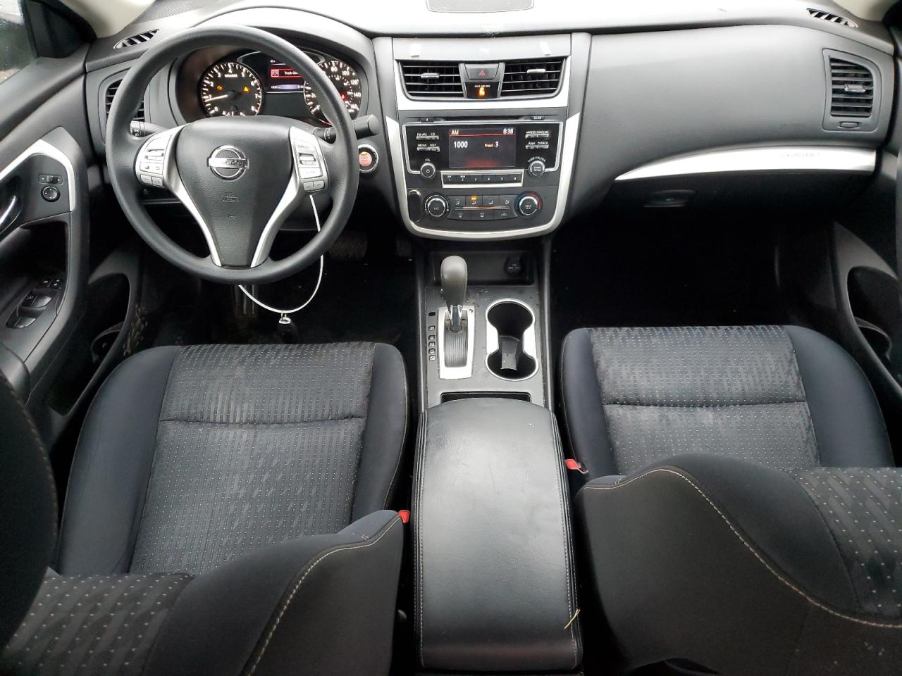 Nissan Altima 2.5 Image 4