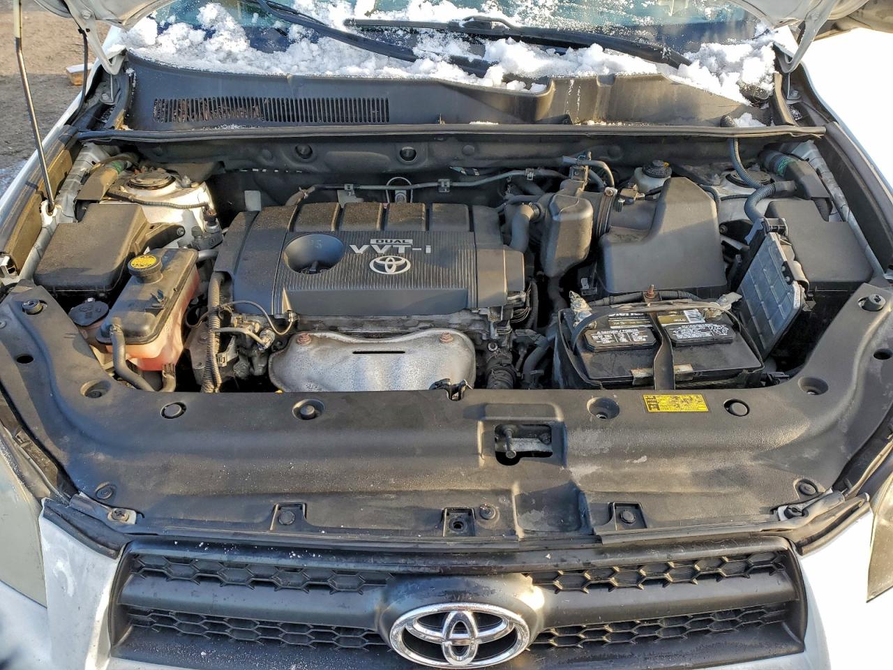 Toyota RAV4 Sport Image 9