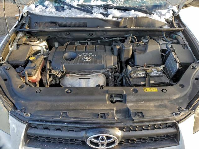 Toyota RAV4 Sport Image 9