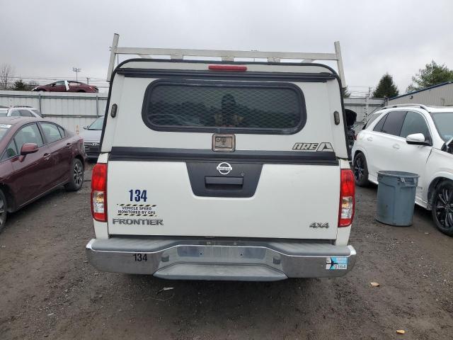 Nissan Frontier S Image 2