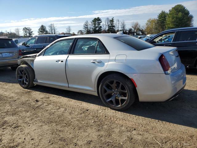 Chrysler 300 S Image 12