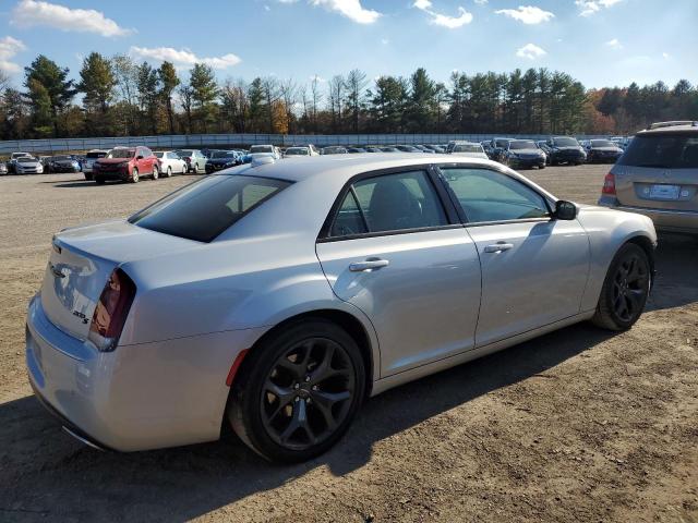 Chrysler 300 S Image 7