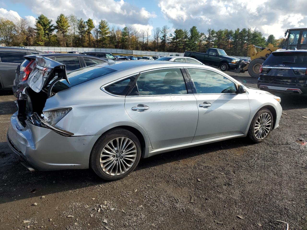 Toyota Avalon Xle Image 5